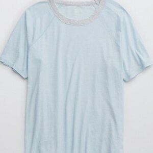 Arie Distressed Raglan Boyfriend T-shirt